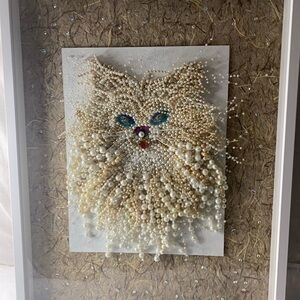 Elegant Pearl Cat Art in White Frame